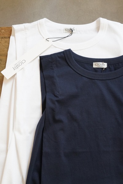 Closely clo tucked shoulder tank top