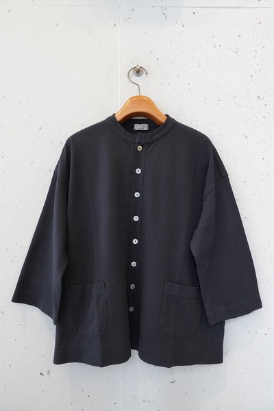 Closely clo stand-collar cardigan