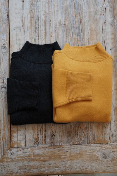 Ataraxia atr undyed cashmere knit