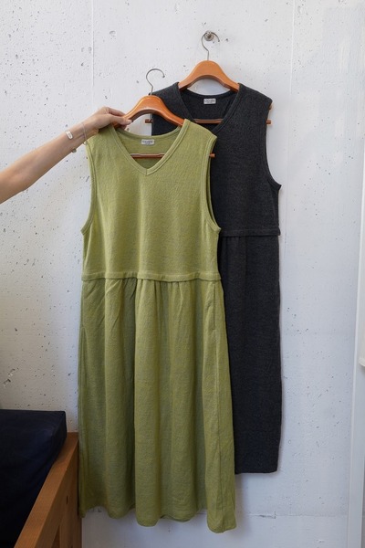 Closely clo 2025aw V-neck dress